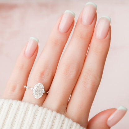 3.5 CT Oval Dainty Moissanite Engagement Ring