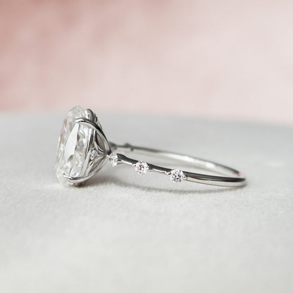 3.5 CT Oval Dainty Moissanite Engagement Ring