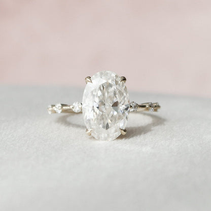 3.5 CT Oval Dainty Moissanite Engagement Ring