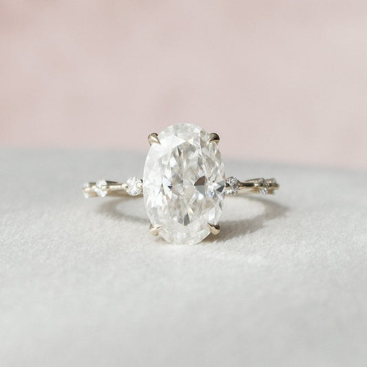 3.5 CT Oval Dainty Moissanite Engagement Ring