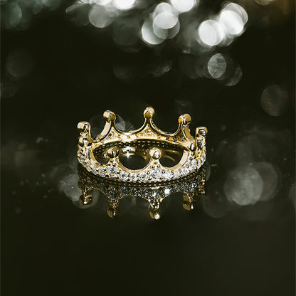 0.7 TCW Round Crown Moissanite Wedding Band