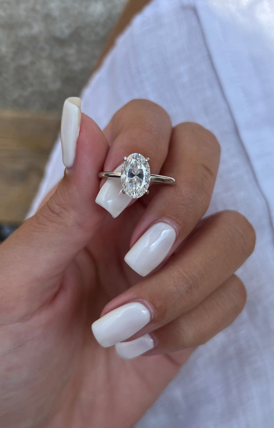 2.0 CT Oval Moissanite Solitaire Engagement Ring - farrellouise