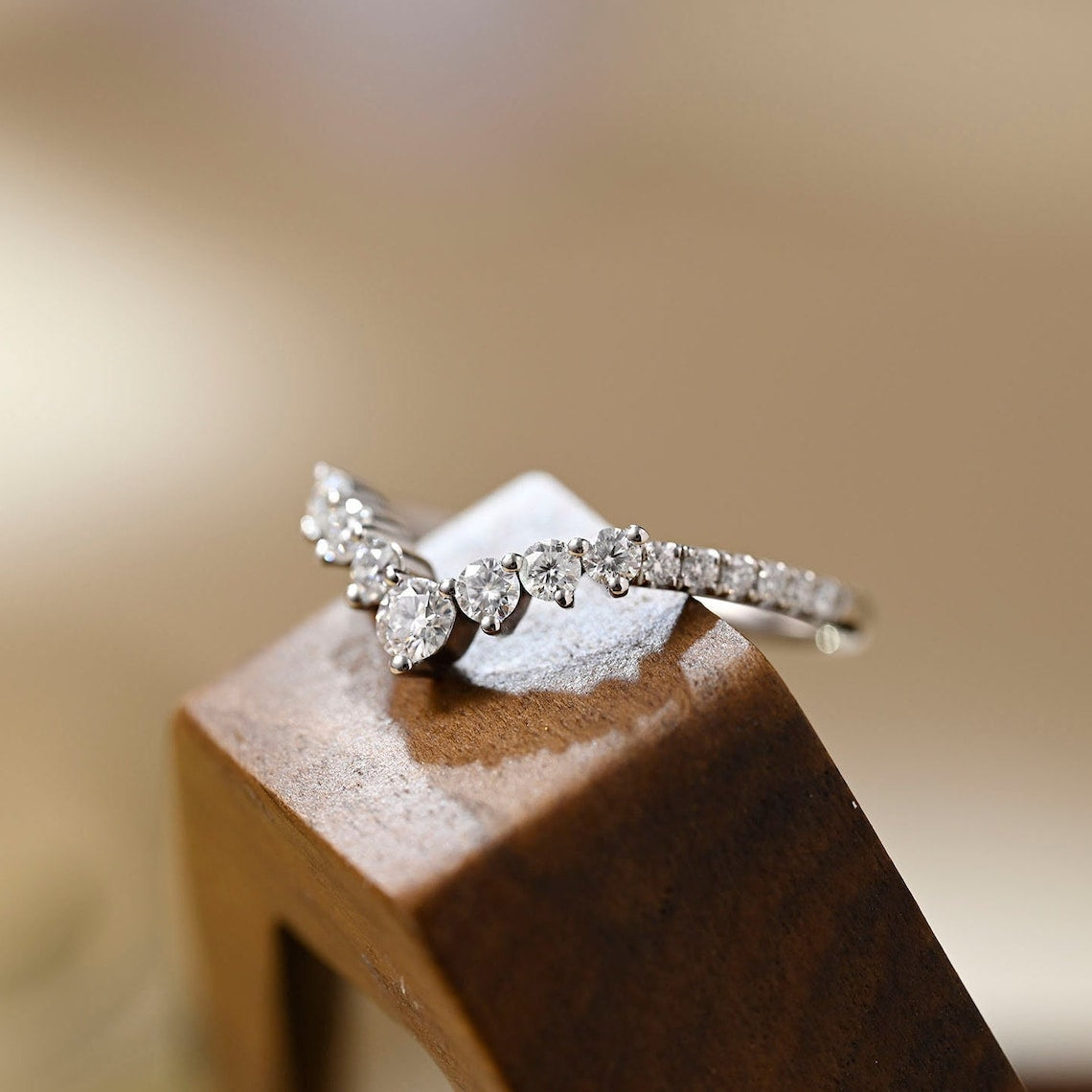 0.5 TCW Round Curved Moissanite Wedding Band