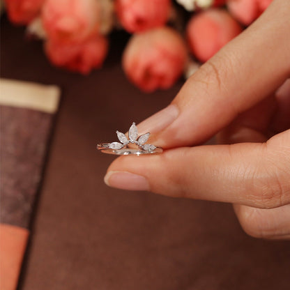 0.15 TCW Marquise Curved Moissanite Wedding Band