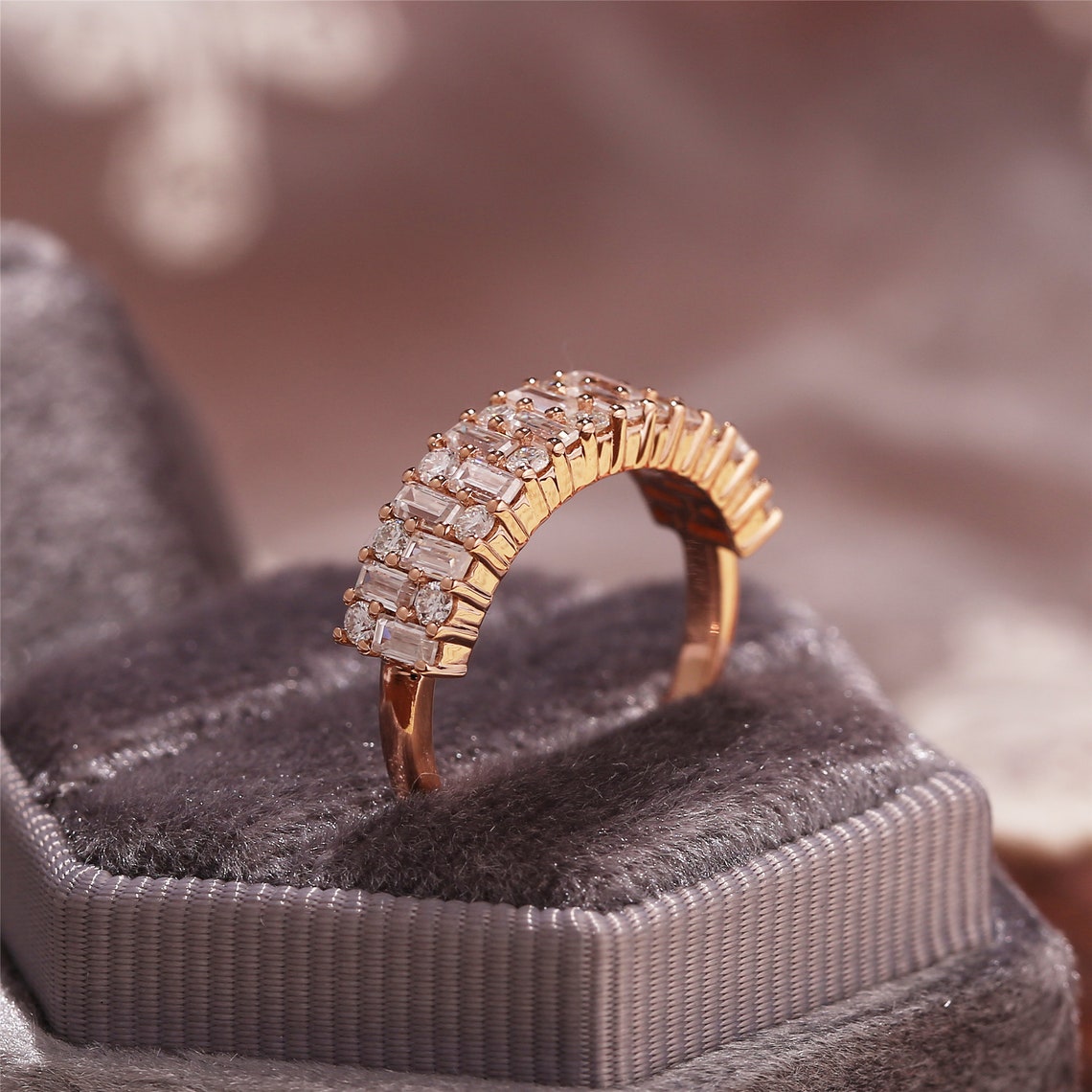 1 TCW Baguette & Round Cluster Moissanite Wedding Band