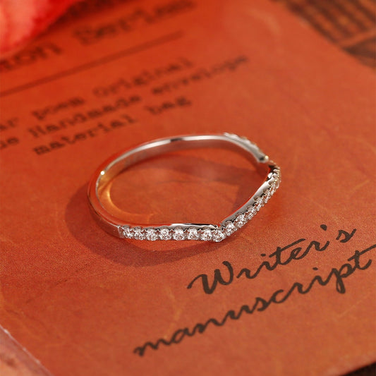 0.2 TCW Round Curved Moissanite Wedding Band