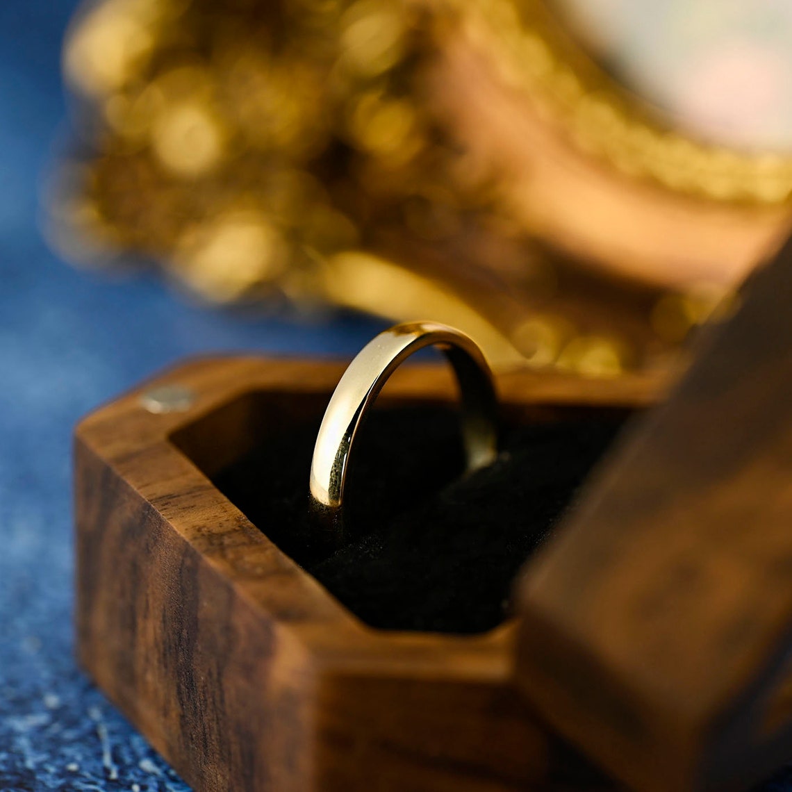 Classic Wedding Band