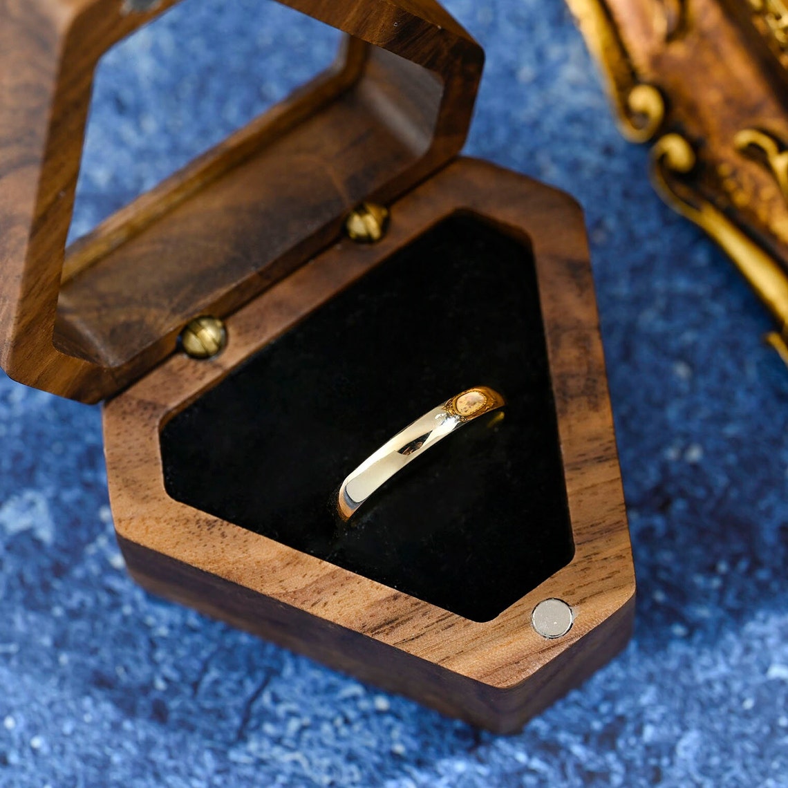 Classic Wedding Band