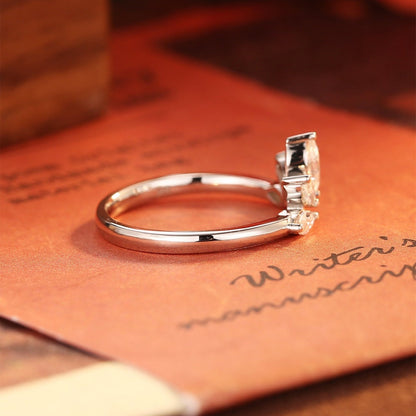 0.15 TCW Marquise Curved Moissanite Wedding Band