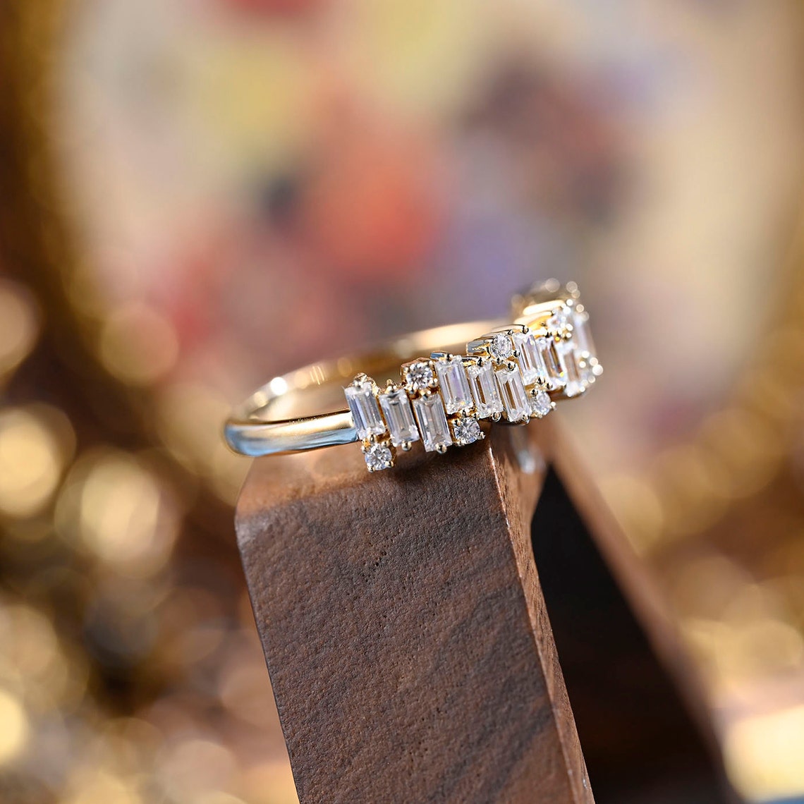 0.5 TCW Baguette Emerald & Round Cluster Moissanite Wedding Band