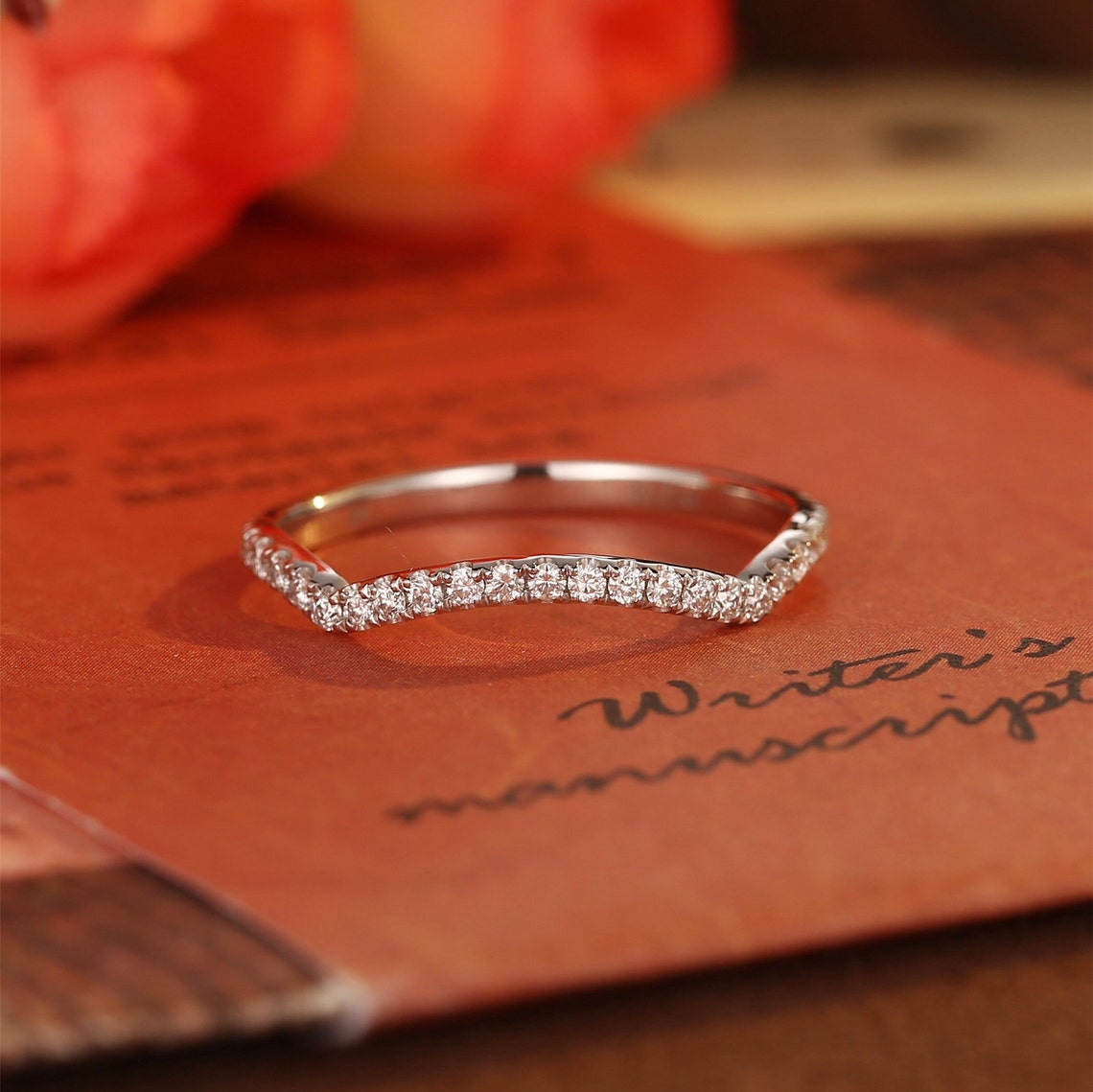 0.2 TCW Round Curved Moissanite Wedding Band