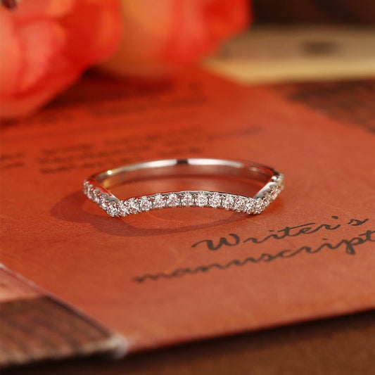 0.2 TCW Round Curved Moissanite Wedding Band
