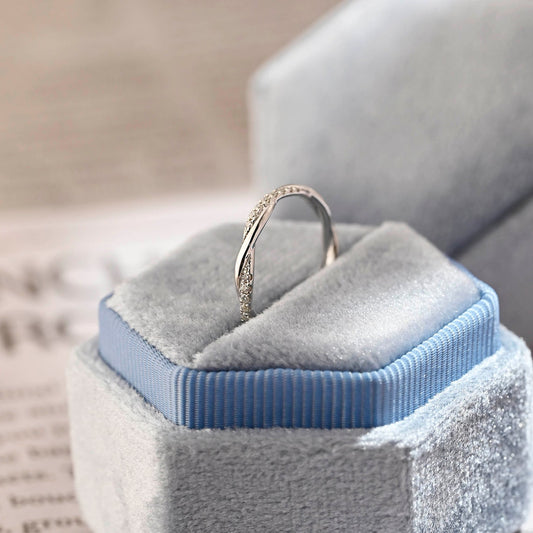 0.2 TCW Round Twisted Moissanite Wedding Band
