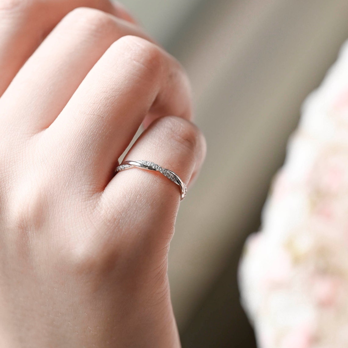 0.2 TCW Round Twisted Moissanite Wedding Band