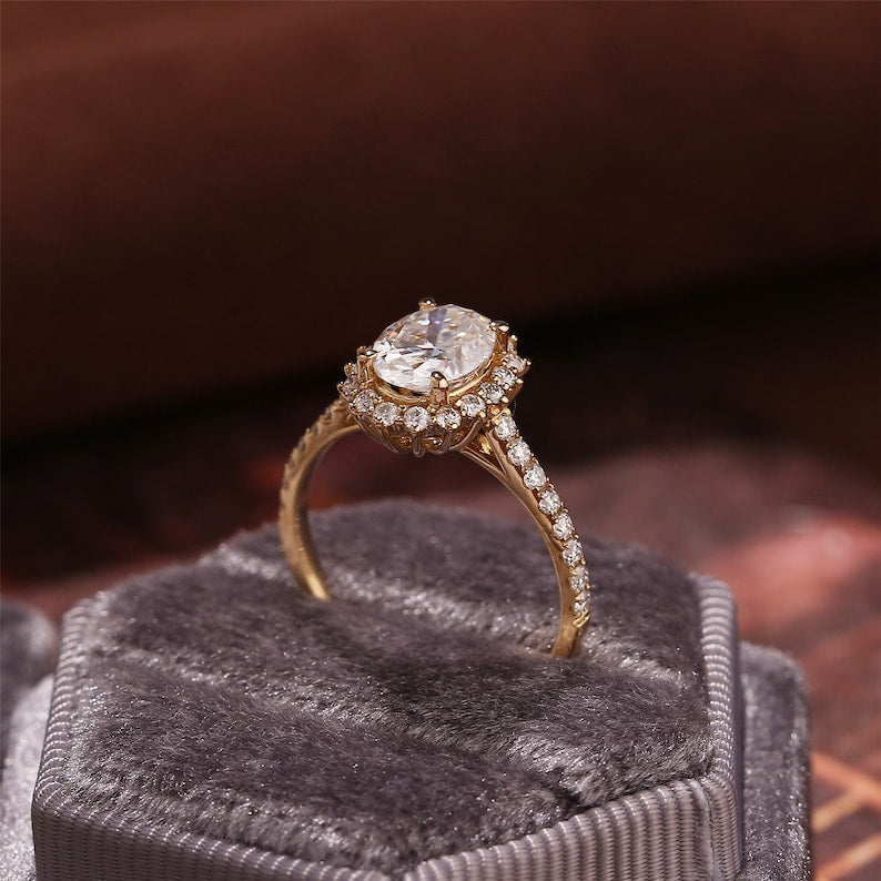 4.5 CT Oval Halo & PaveMoissanite Engagement Ring