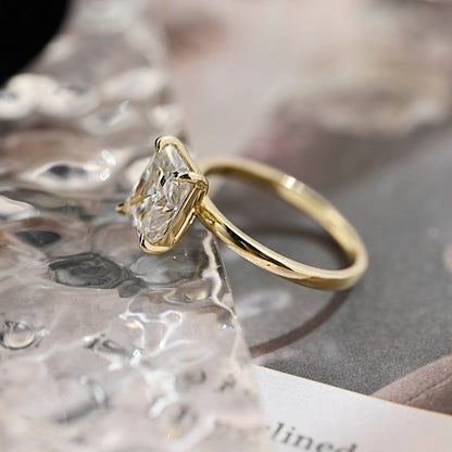 3 CT Radiant Solitaire Moissanite Engagement Ring