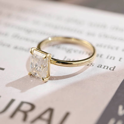 3 CT Radiant Solitaire Moissanite Engagement Ring