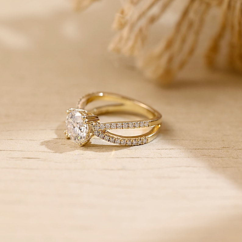 2 CT Round Criss Cross Pave Moissanite Engagement Ring
