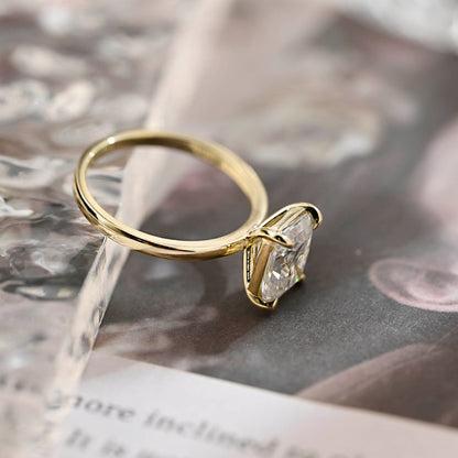 3 CT Radiant Solitaire Moissanite Engagement Ring