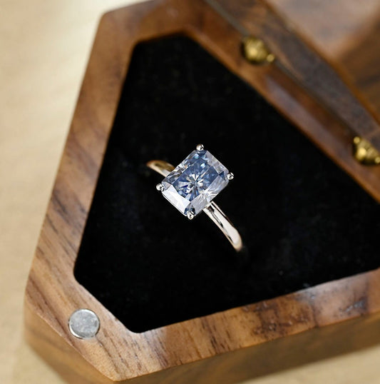 4 CT Radiant Solitaire Moissanite Engagement Ring