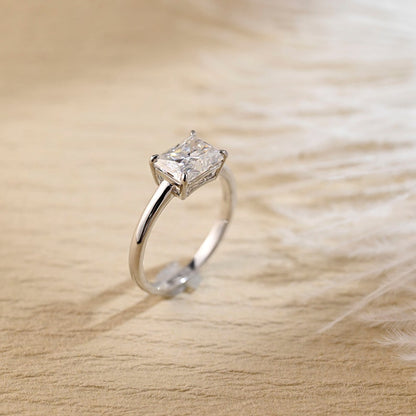 3 CT Radiant Solitaire Moissanite Engagement Ring