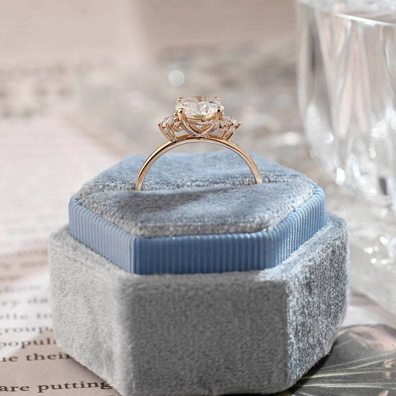 3 CT Round Cluster Moissanite Engagement Ring