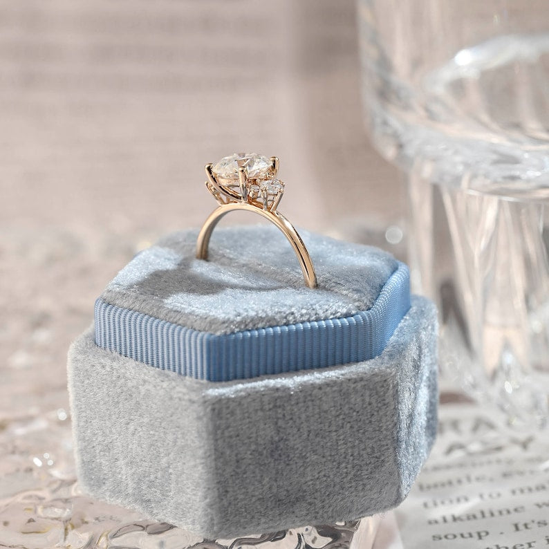 3 CT Round Cluster Moissanite Engagement Ring