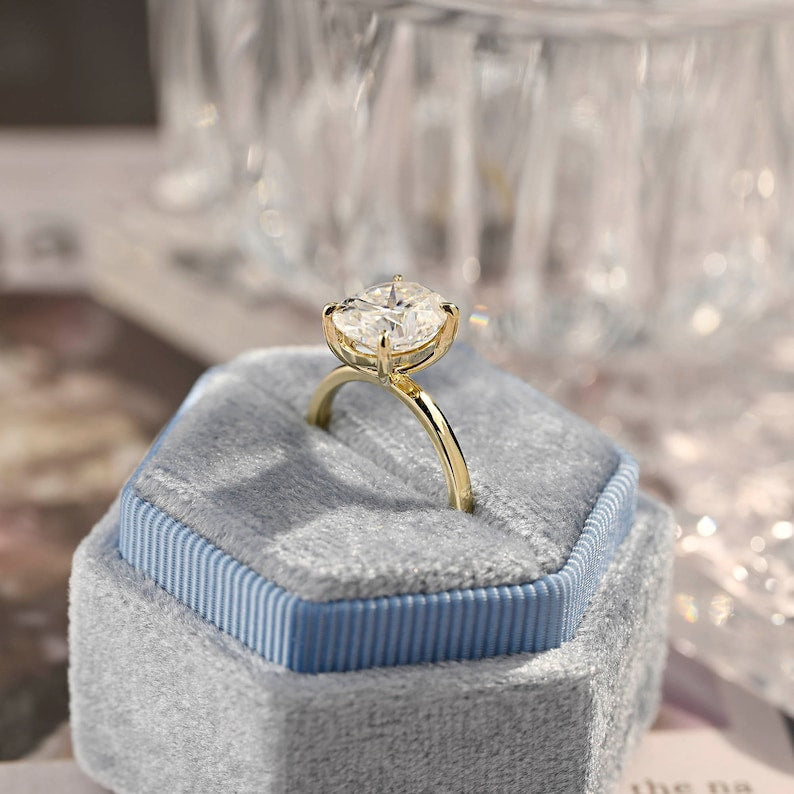 3 CT Oval Solitaire Moissanite Engagement Ring