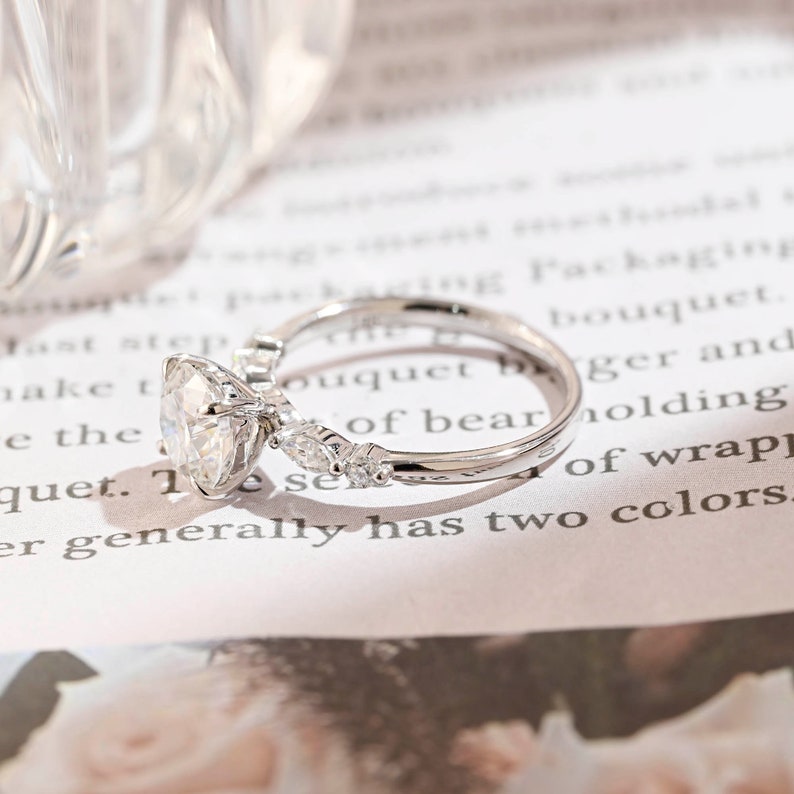 2 CT Round Pave Moissanite Engagement Ring