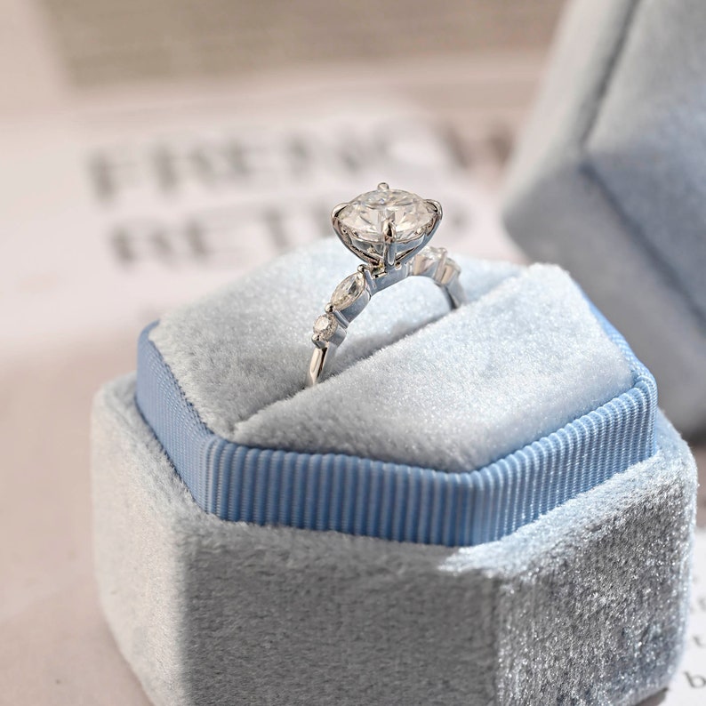 2 CT Round Pave Moissanite Engagement Ring
