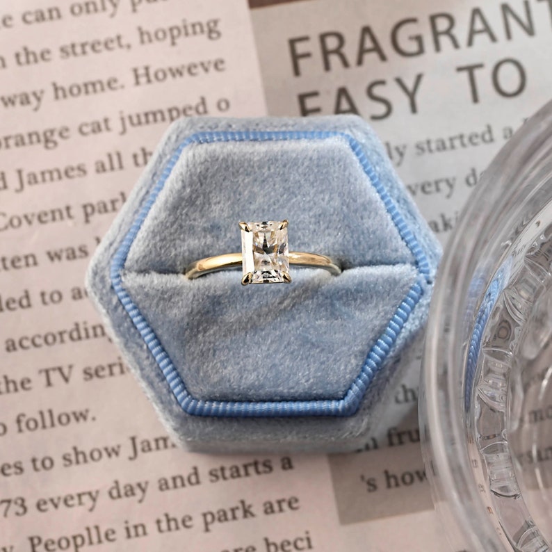 2 CT Radiant Solitaire Moissanite Engagement Ring
