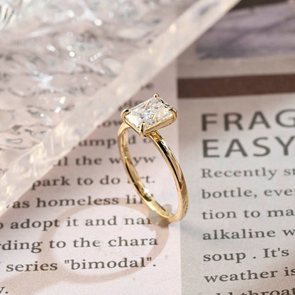 2 CT Radiant Solitaire Moissanite Engagement Ring