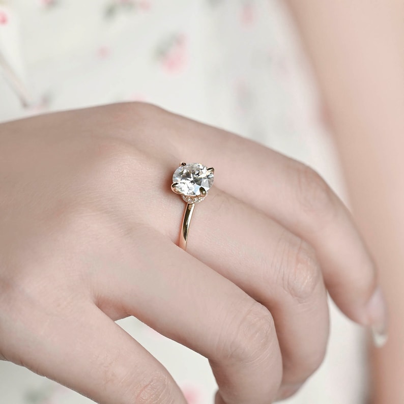 2 CT Round Hidden Halo Moissanite Engagement Ring