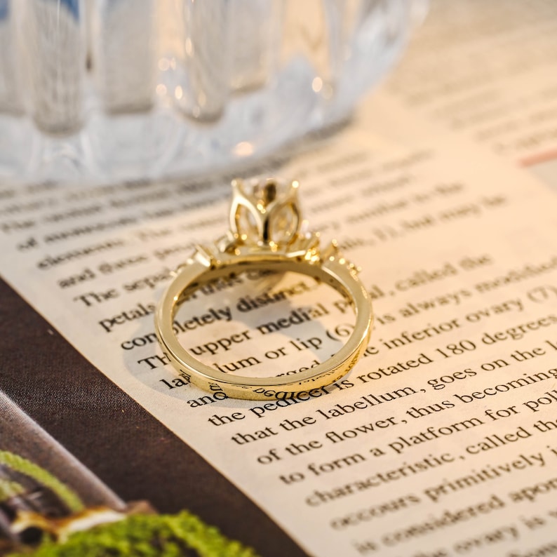 2 CT Oval Cluster Moissanite Engagement Ring