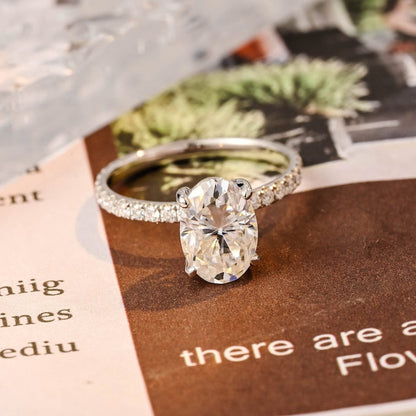 2.5 CT Oval Pave Moissanite Engagement Ring