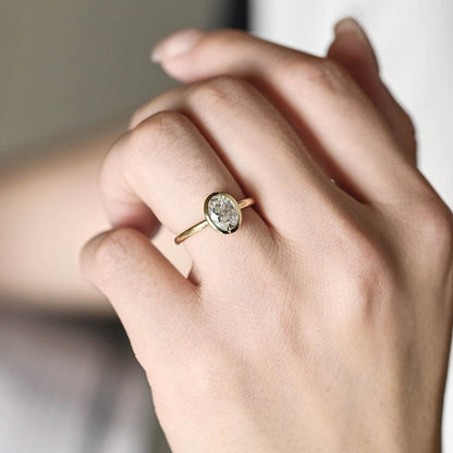 1 CT Oval Bezel Moissanite Engagement Ring