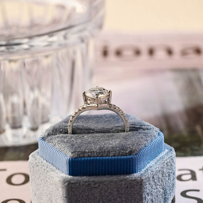 2 CT Round Curved Pave Moissanite Engagement Ring