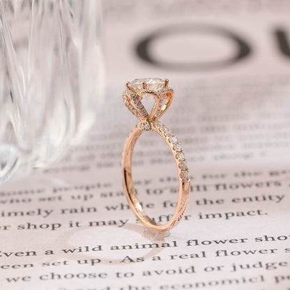1 CT Round Spiral Pave Moissanite Engagement Ring