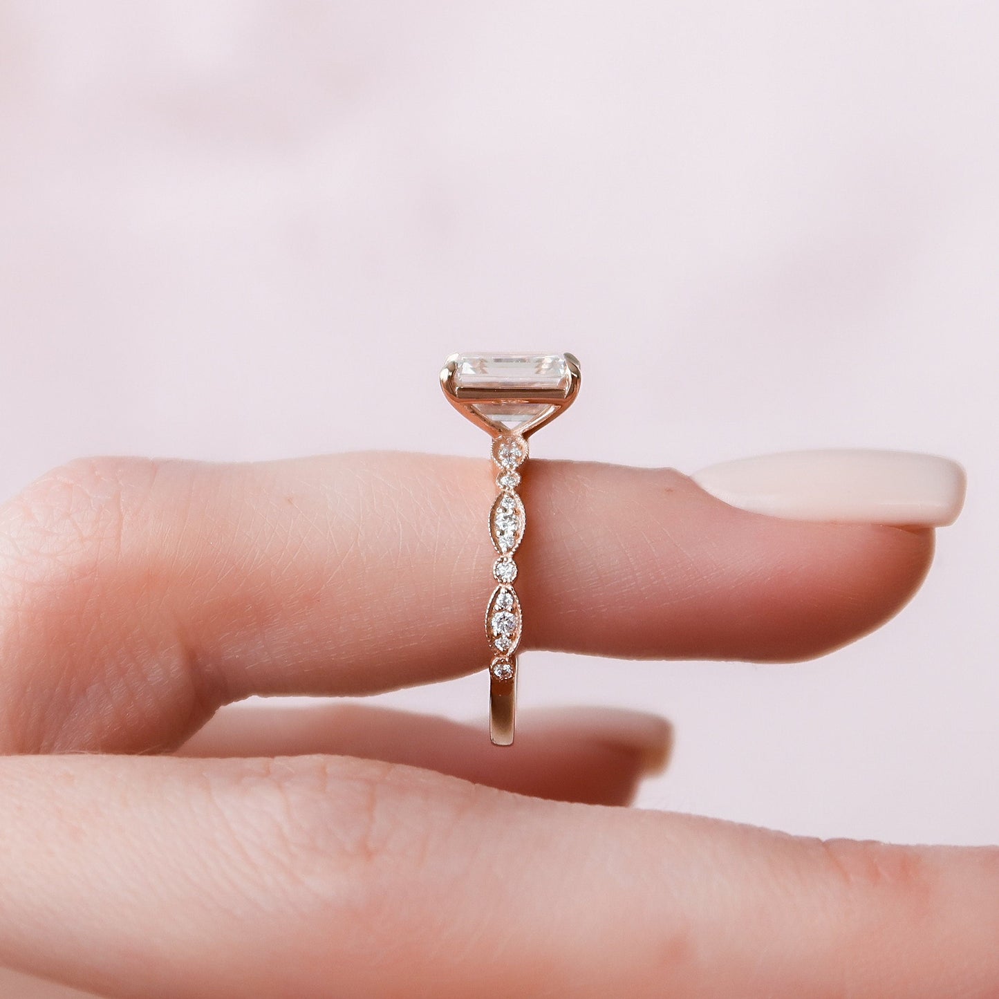 2 CT Emerald Vintage Pave Moissanite Engagement Ring