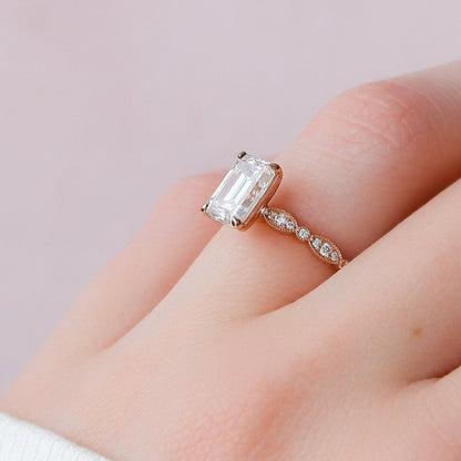 2 CT Emerald Vintage Pave Moissanite Engagement Ring