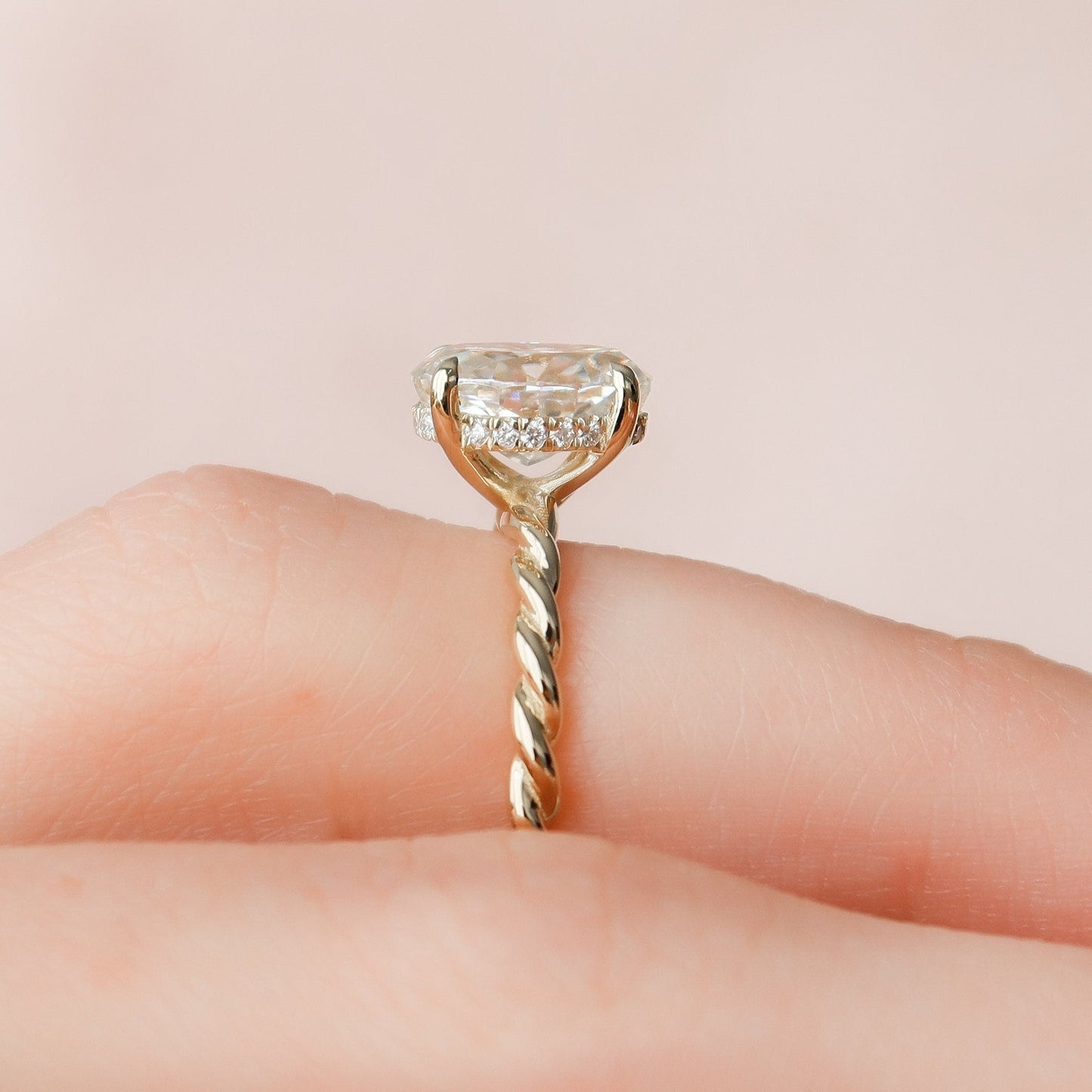 1.5 CT Oval Hidden Halo Moissanite Engagement Ring