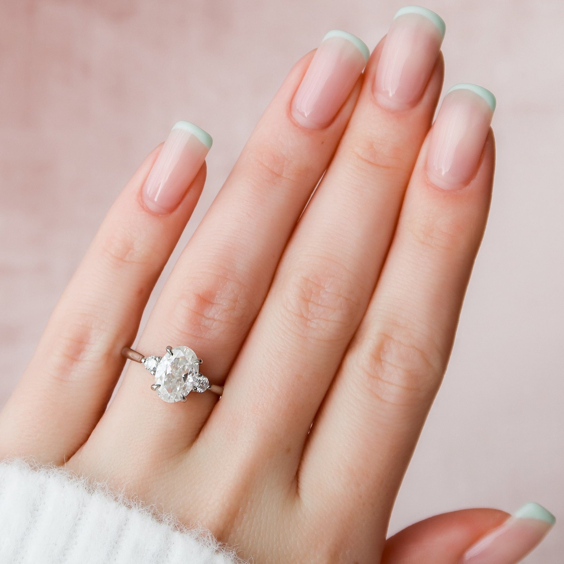 2 CT Oval Three Stone Moissanite Engagement Ring