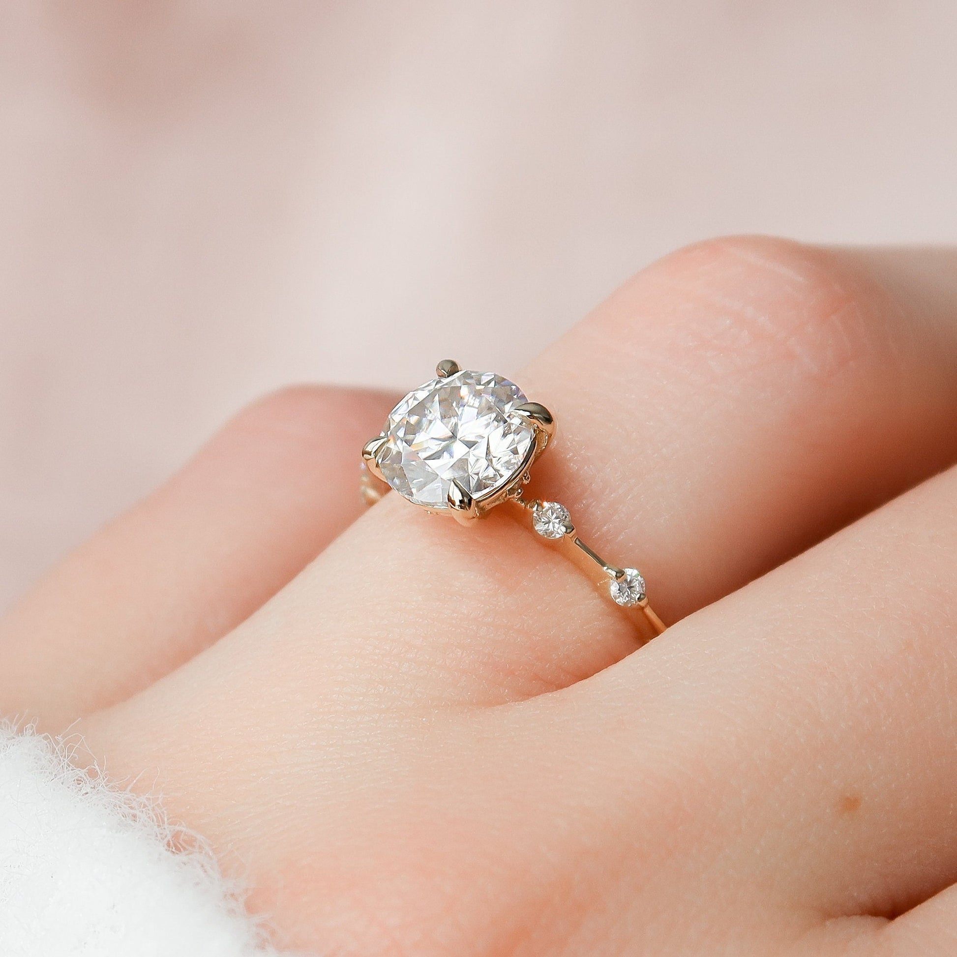 2 CT Round Dainty Pave Moissanite Engagement Ring