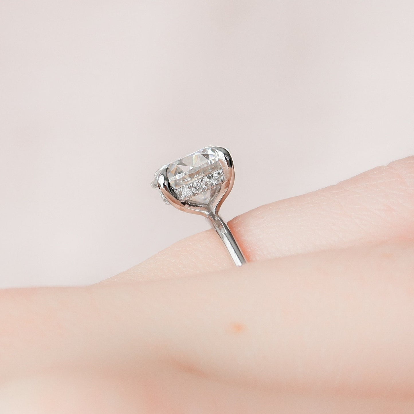 2 CT Round Hidden Halo Moissanite Engagement Ring