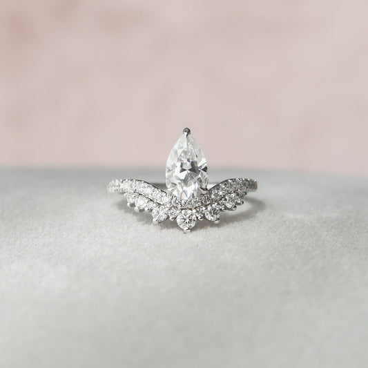 0.95 CT Pear Cluster Moissanite Engagement Ring