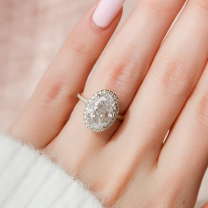 4.5 CT Oval Halo & Pave Moissanite Engagement Ring
