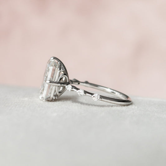 3 CT Emerald Dainty Pave Moissanite Engagement Ring