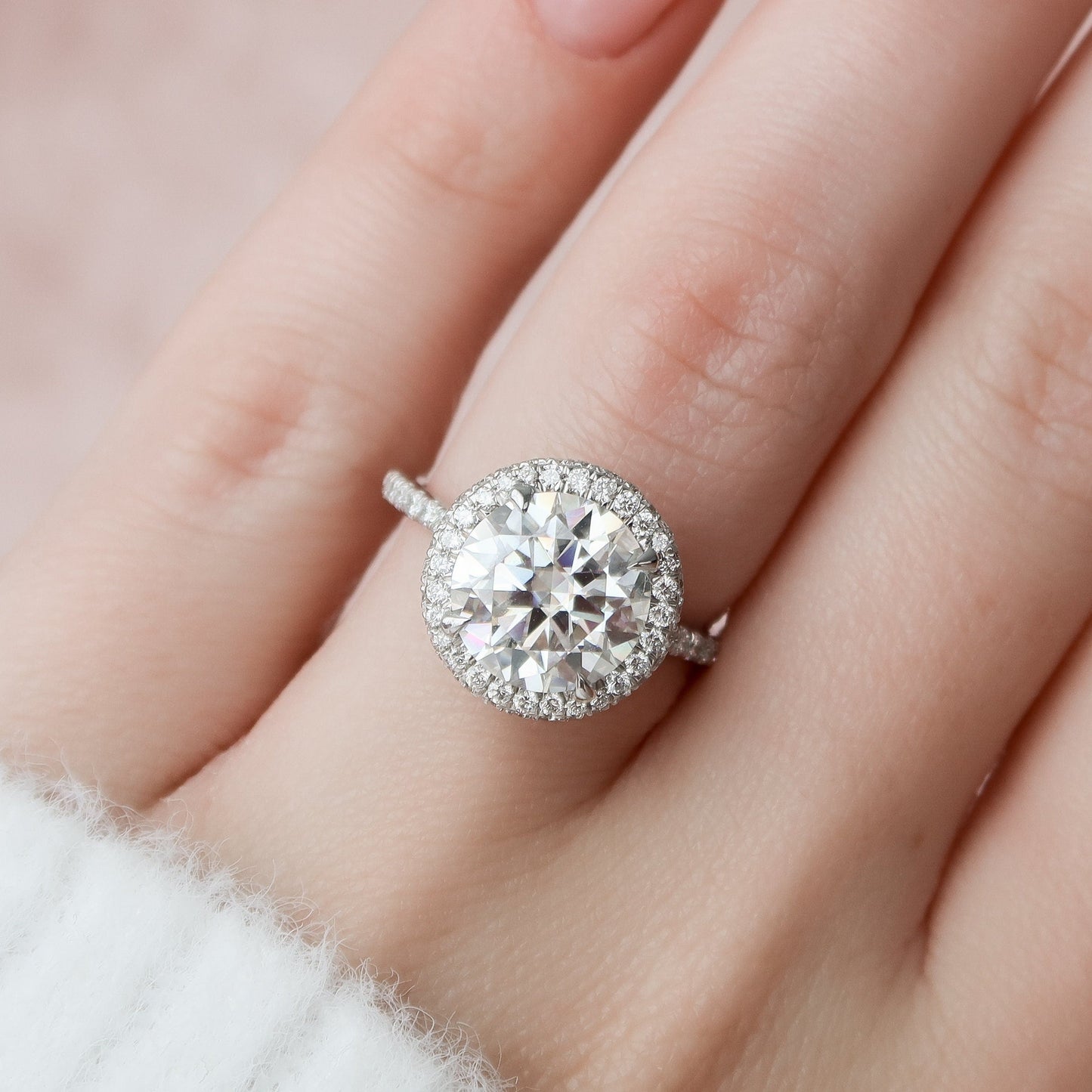 3.5 CT Round Halo & Pave Moissanite Engagement Ring