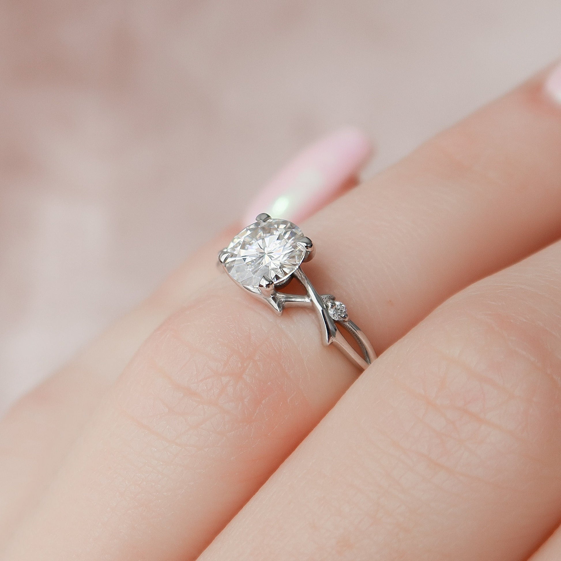 1 CT Round Twig Pave Moissanite Engagement Ring
