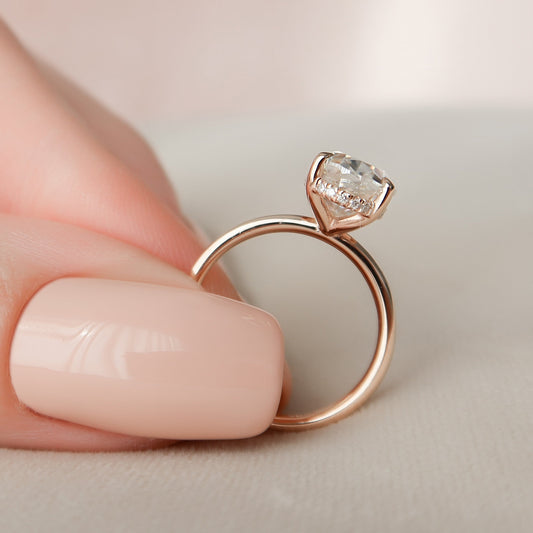 2 CT Oval Hidden Halo Moissanite Engagement Ring